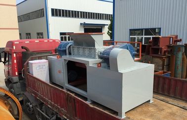 Trung Quốc Big opening port, high capacity double-roller shredder for steels, wooden pallets, rubbers, plastics, and food waste nhà cung cấp