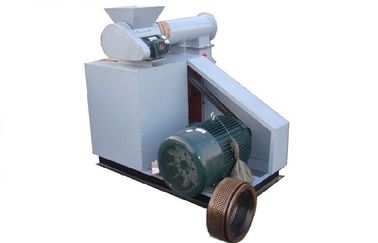 Trung Quốc Tự động Bôi trơn Ring Die Pet Pelletizing Máy Đối với Trang trại gia cầm nhà cung cấp